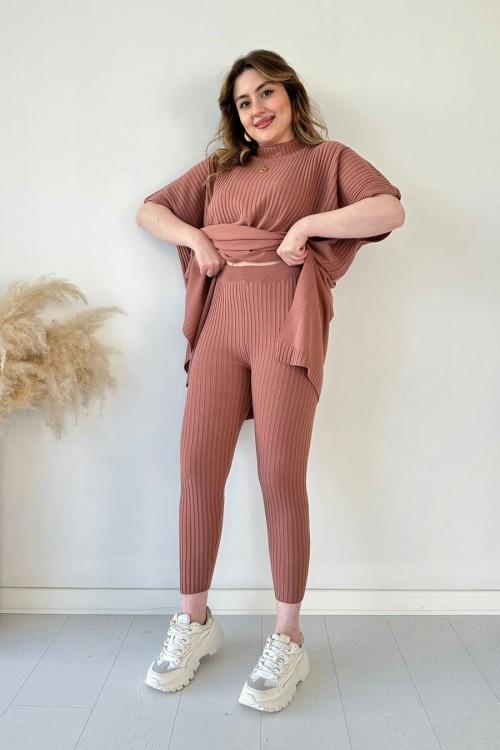 ComfyKnit™ - Je favoriete gebreide tweedelige set voor elke gelegenheid!