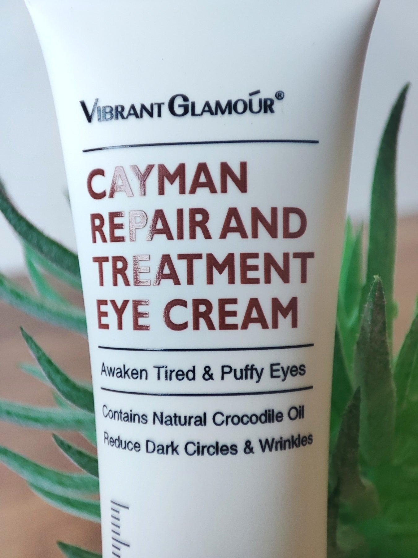 1+1 GRATIS l CaymanRepair™ - Voedt en rehydrateert de huid
